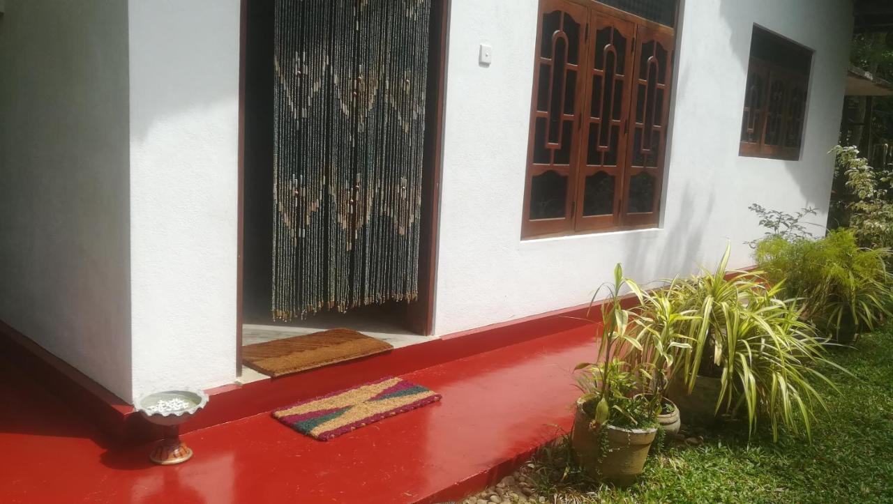 Bamboo Home Stay Hiriketiya Dickwella Exterior photo